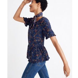 Madewell Silk Stanza Ruffle Hem Navy Blue Keyhole Floral Blouse Size Small